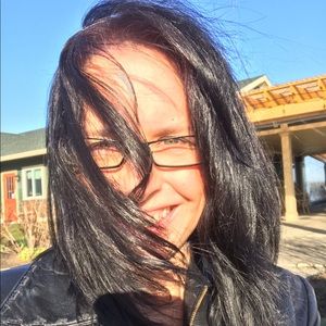 Meet your Posher, Cindy